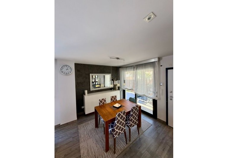 Reventa - Villa -
Torrevieja - La Mata