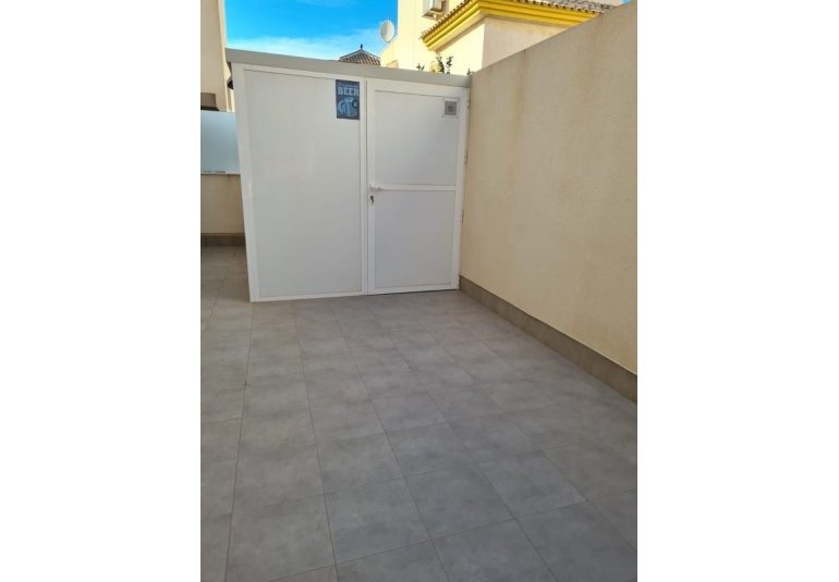 Reventa - Villa -
Torrevieja - La Mata