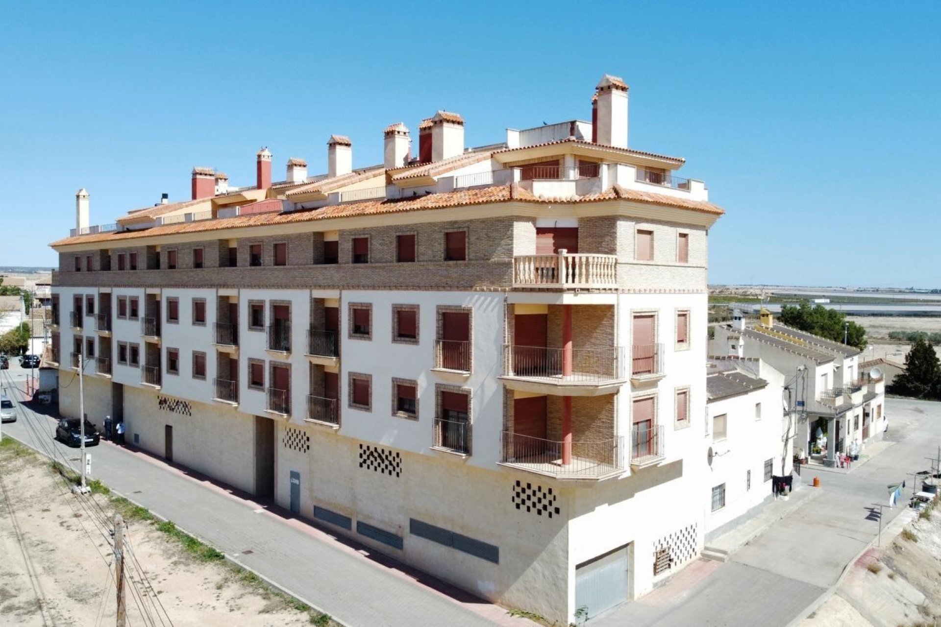 Rynek Pierwotny - Apartament -
Avileses - pueblo