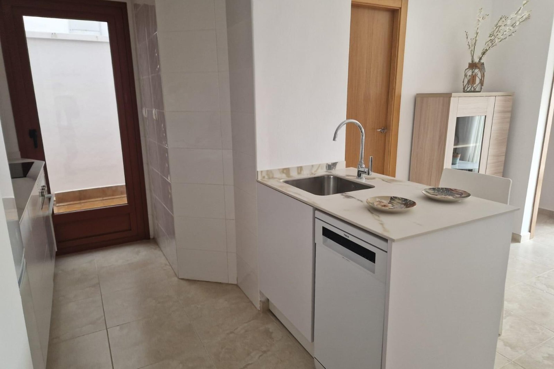 Rynek Pierwotny - Apartament -
Avileses - pueblo