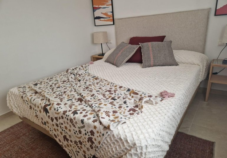 Rynek Pierwotny - Apartament -
Avileses - pueblo