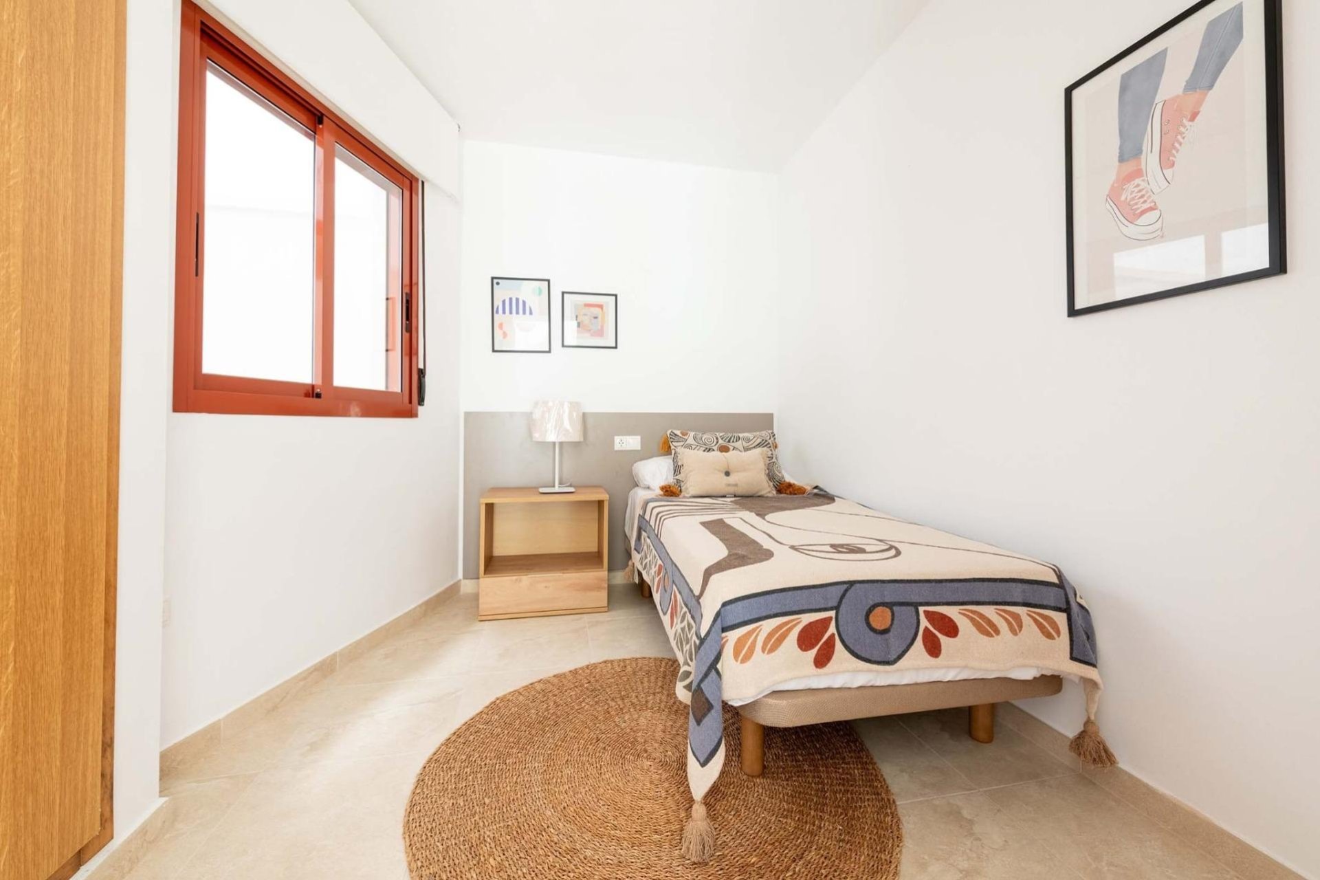 Rynek Pierwotny - Apartament -
Avileses - pueblo