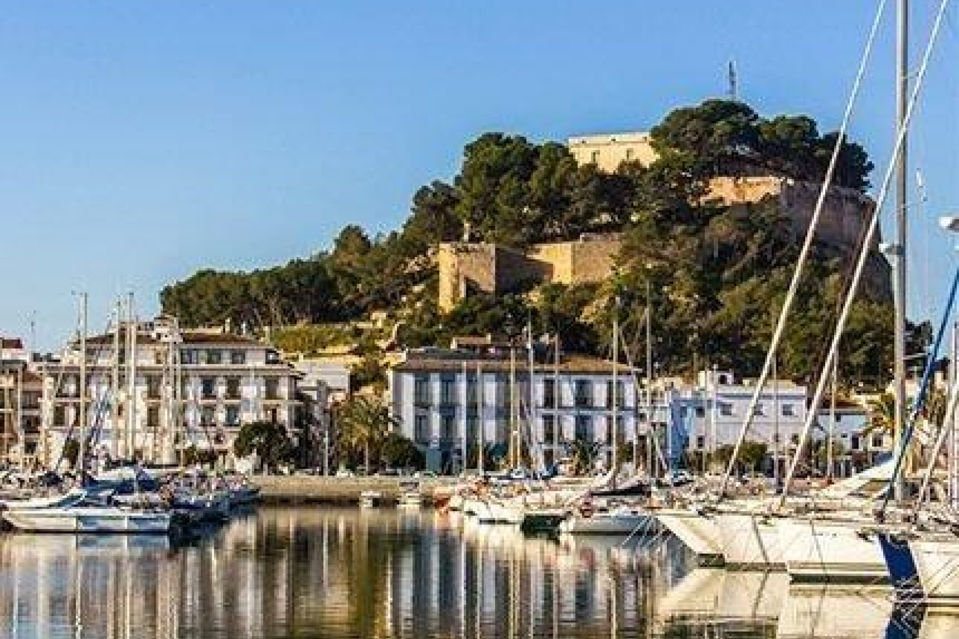 Rynek Pierwotny - Apartament -
Denia - Puerto Denia