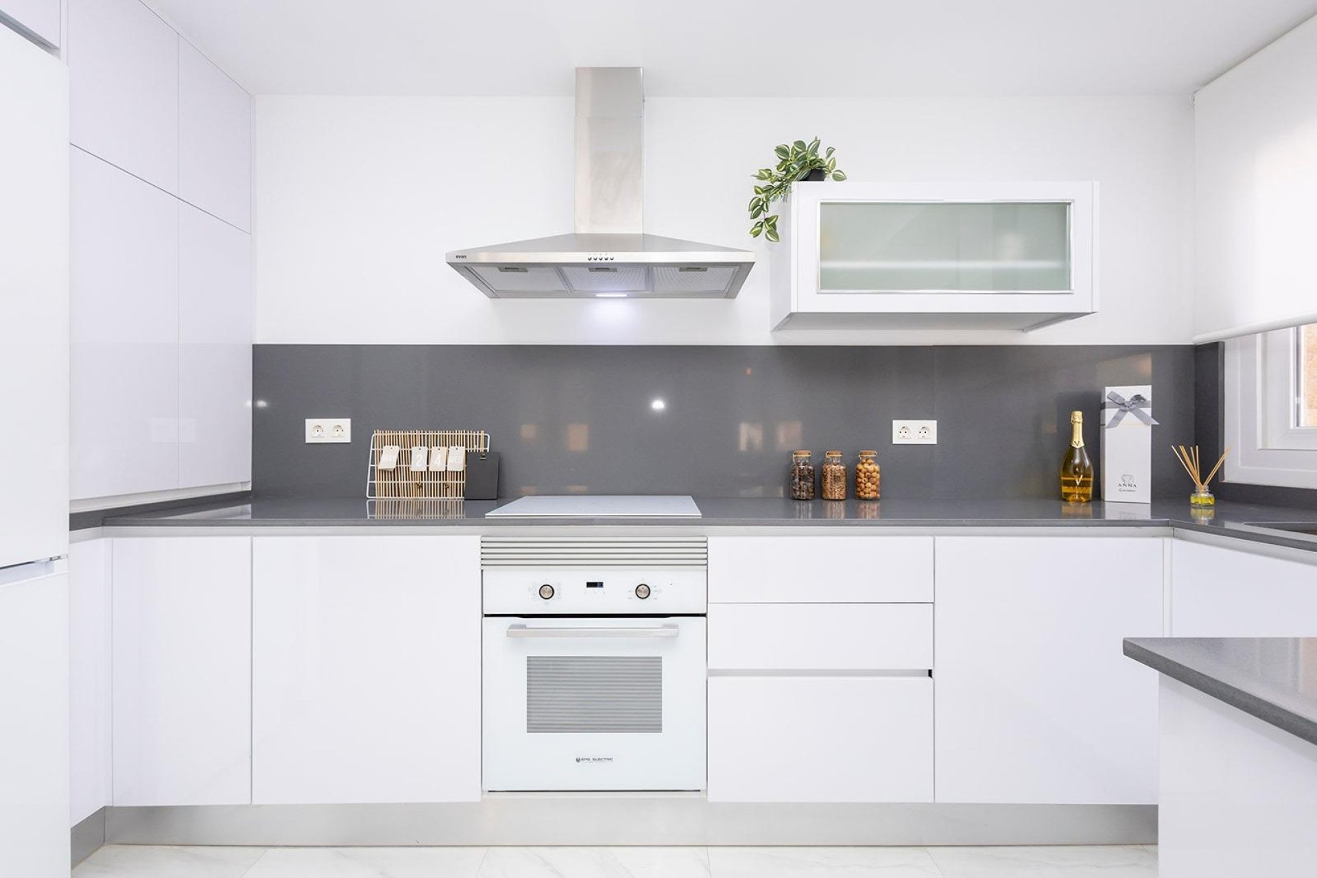 Rynek Pierwotny - Apartament -
Jacarilla - pueblo