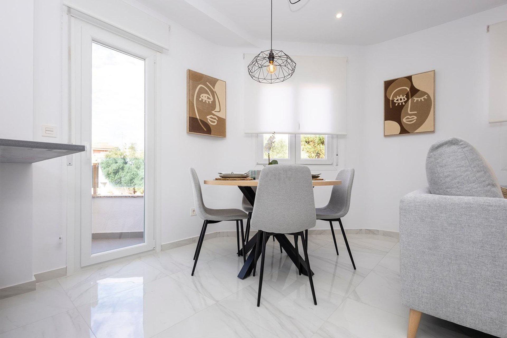 Rynek Pierwotny - Apartament -
Jacarilla - pueblo