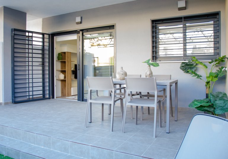Rynek Pierwotny - Apartament -
Torre de la Horadada (Alicante) - Spain