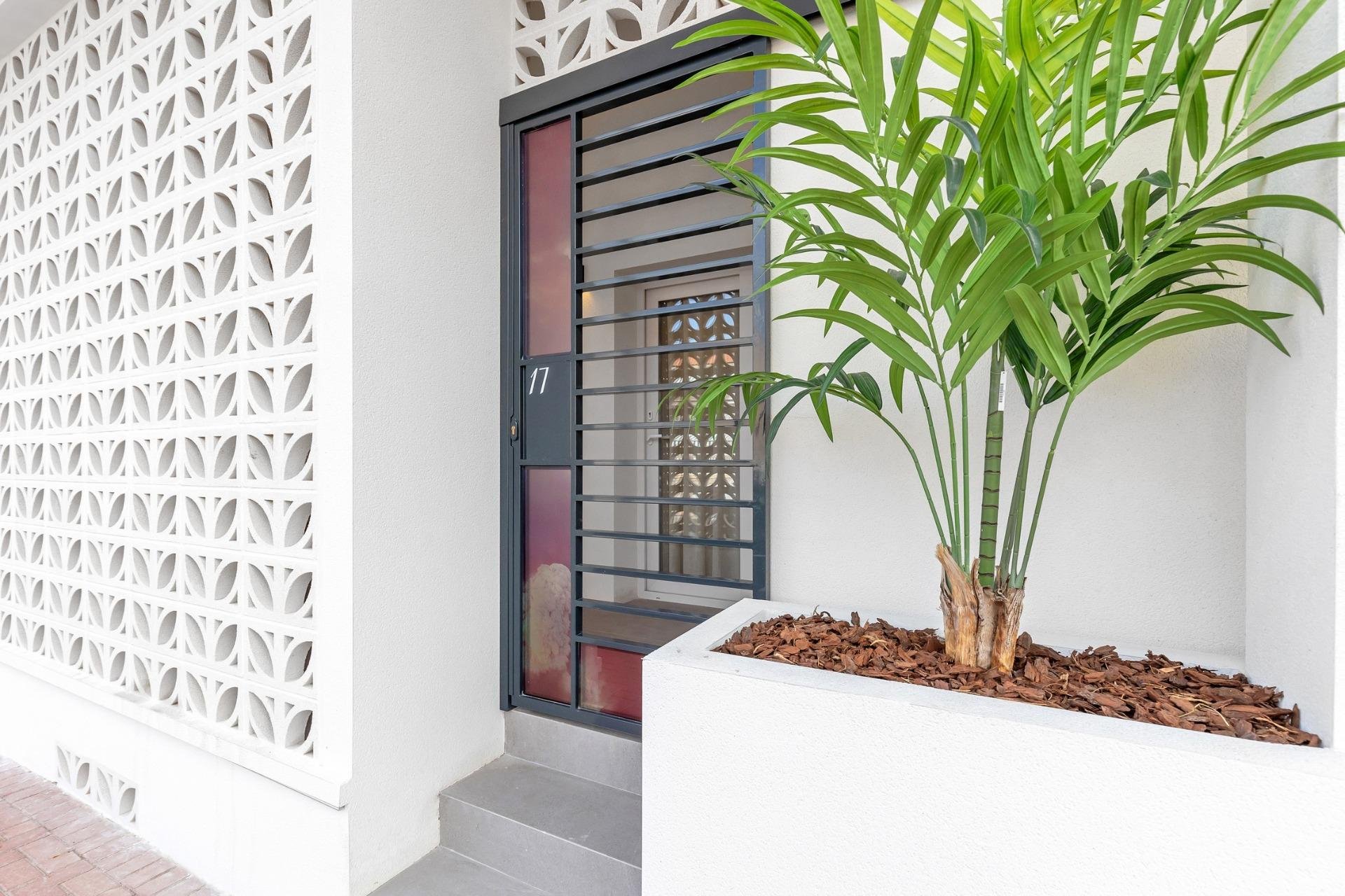 Rynek Pierwotny - Apartament -
Torrevieja - Playa Los Naufragos