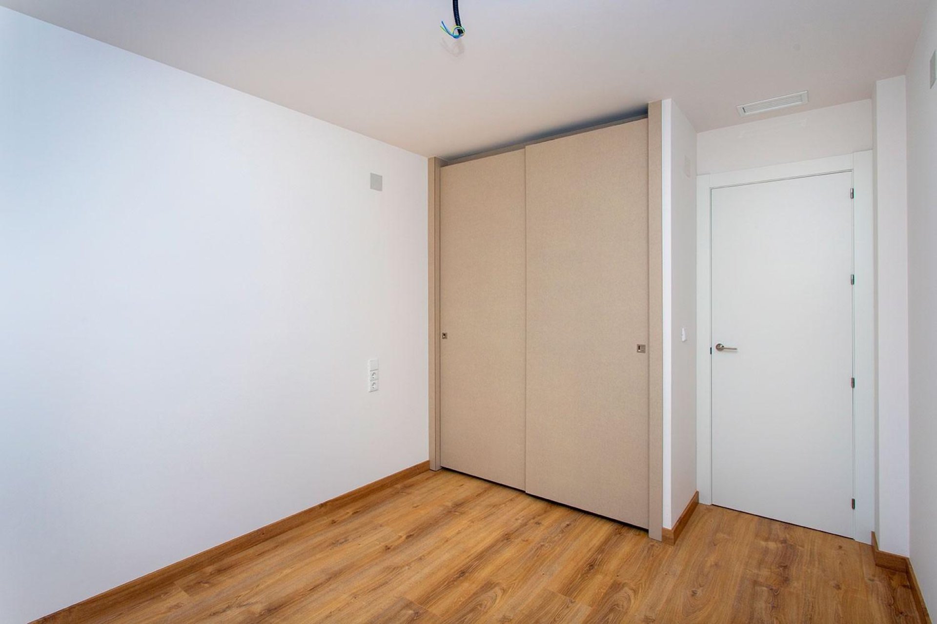 Rynek Pierwotny - Bungalow -
Hondón de las Nieves - El Salero