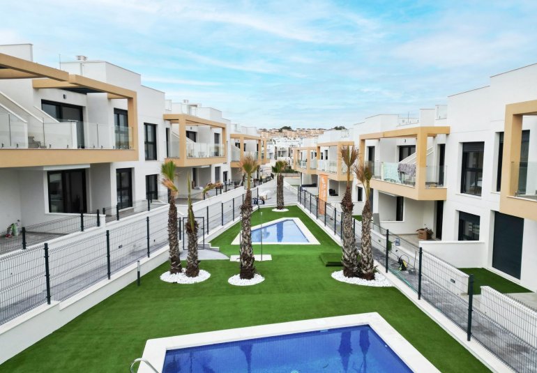 Rynek Pierwotny - Bungalow -
Orihuela Costa - PAU 26