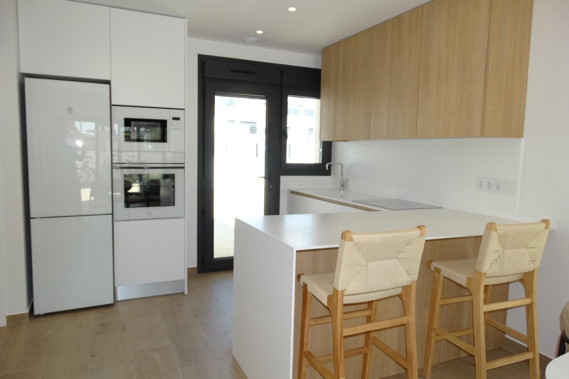 Rynek Pierwotny - Bungalow -
Pilar de la Horadada - pueblo