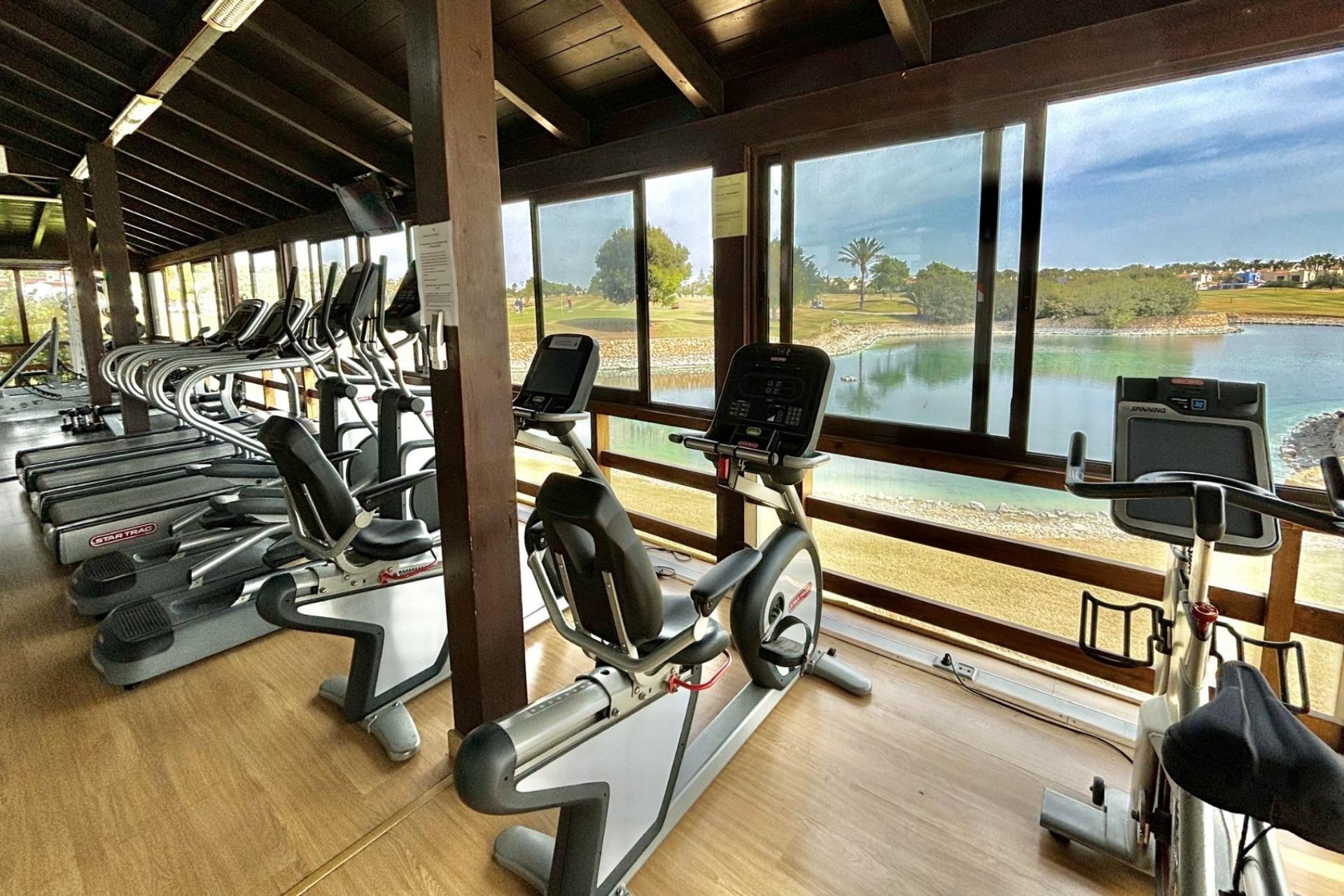 Rynek Pierwotny - Bungalow -
San Javier - Roda Golf