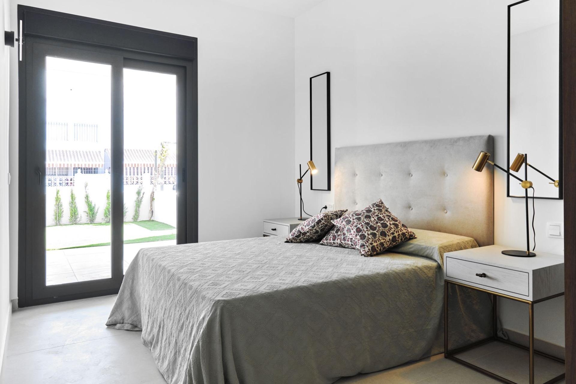 Rynek Pierwotny - Bungalow -
Torrevieja - La veleta