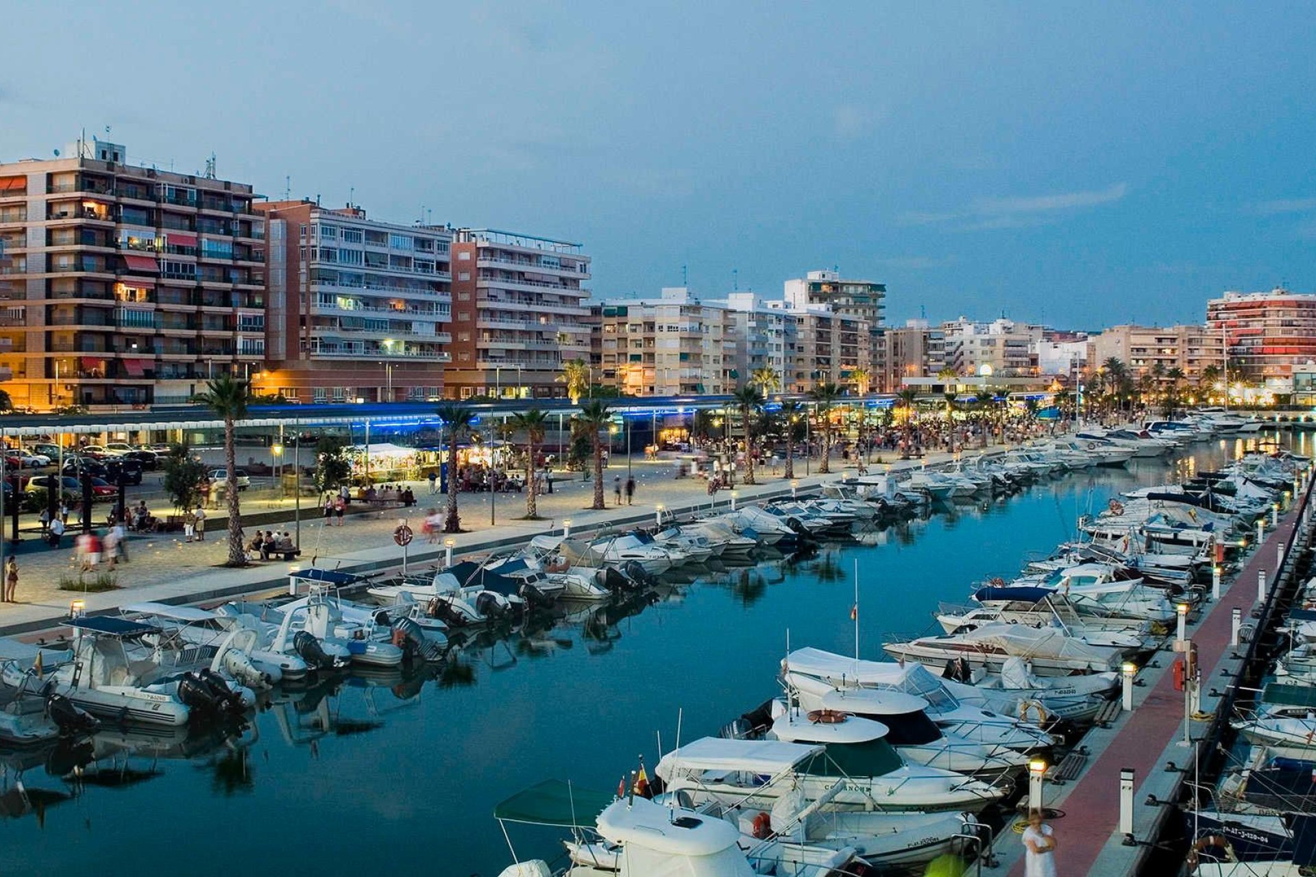 Rynek Pierwotny - Penthouse -
Santa Pola - Estacion de autobuses