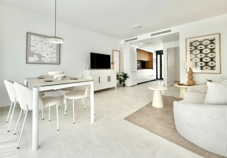 Rynek Pierwotny - Town House -
Cox - San Fernando
