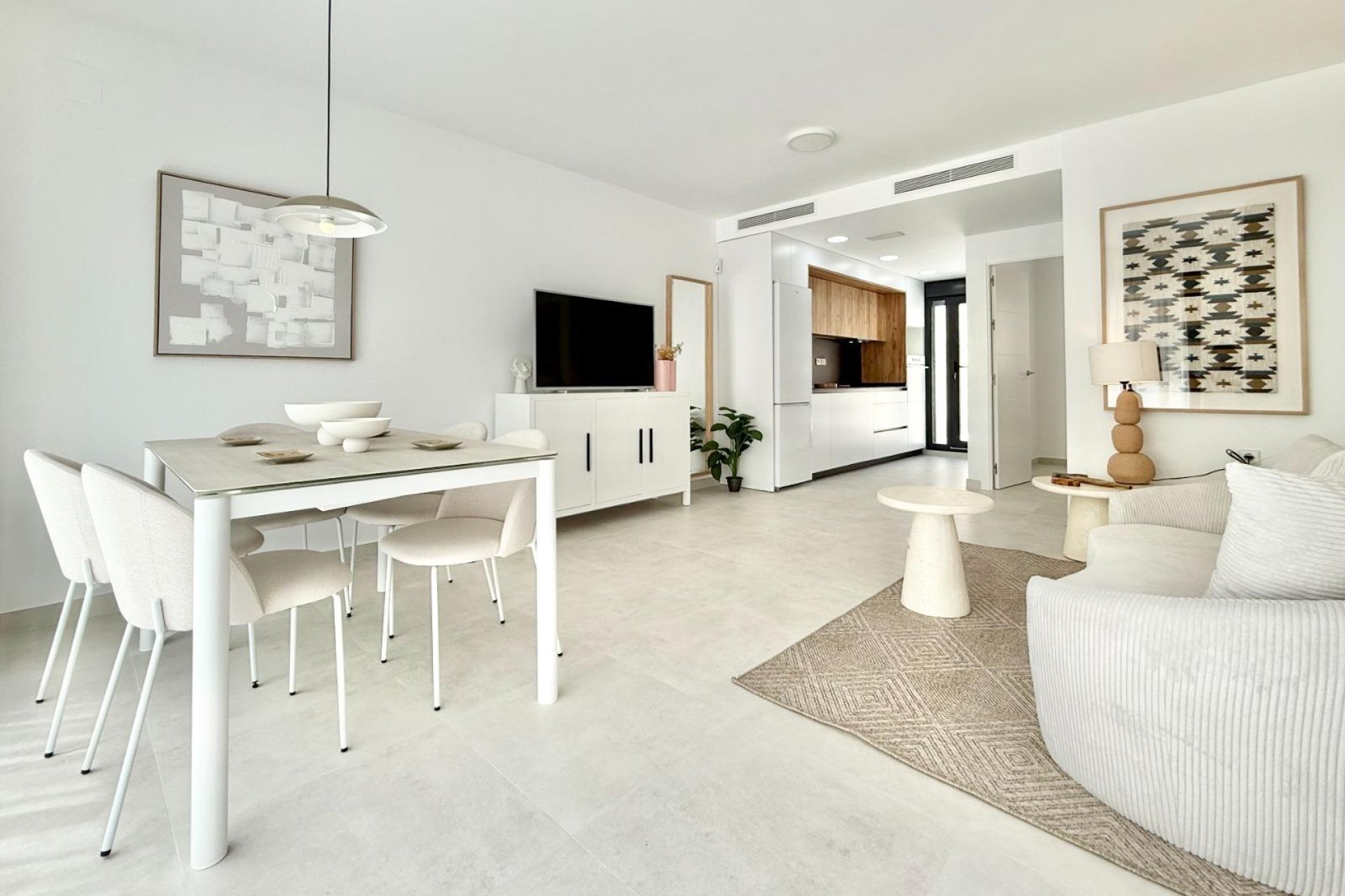 Rynek Pierwotny - Town House -
Cox - San Fernando