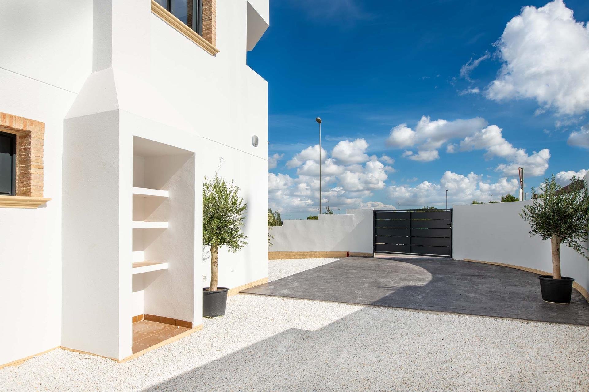 Rynek Pierwotny - Town House -
Cox - San Fernando