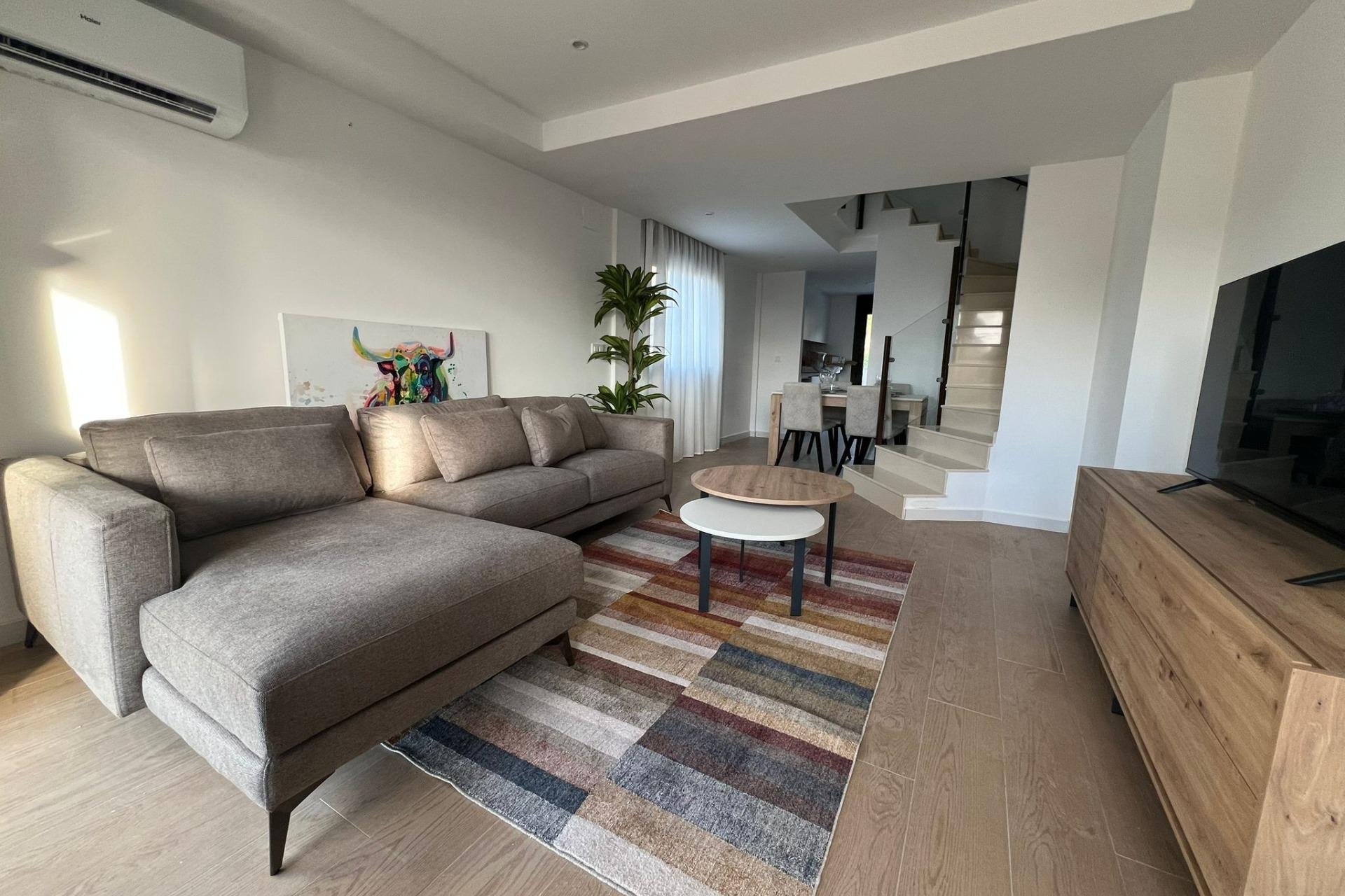 Rynek Pierwotny - Town House -
La Union - centro
