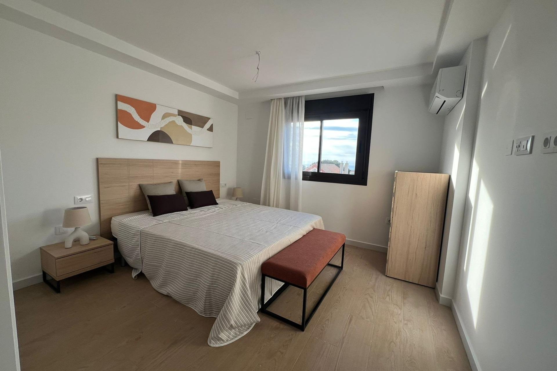 Rynek Pierwotny - Town House -
La Union - centro