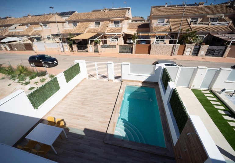 Rynek Pierwotny - Town House -
San Javier - Parque del doce