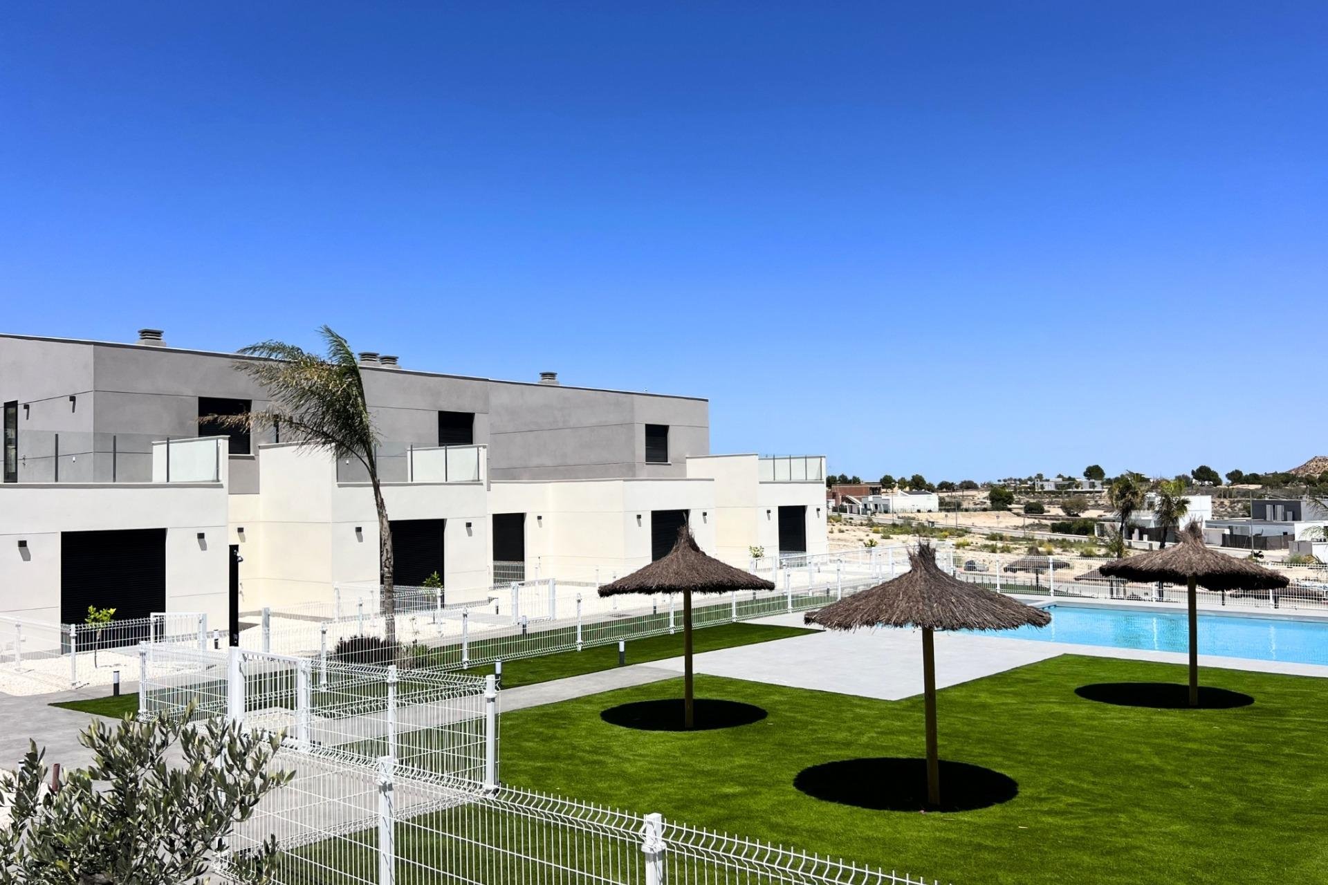 Rynek Pierwotny - Villa -
BAÑOS Y MENDIGO - Altaona Golf