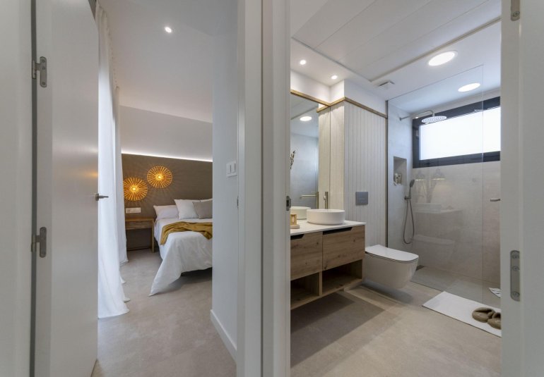 Rynek Pierwotny - Villa -
BAÑOS Y MENDIGO - Altaona Golf