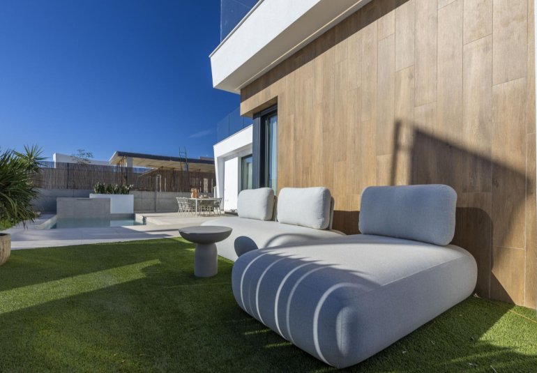 Rynek Pierwotny - Villa -
BAÑOS Y MENDIGO - Altaona Golf