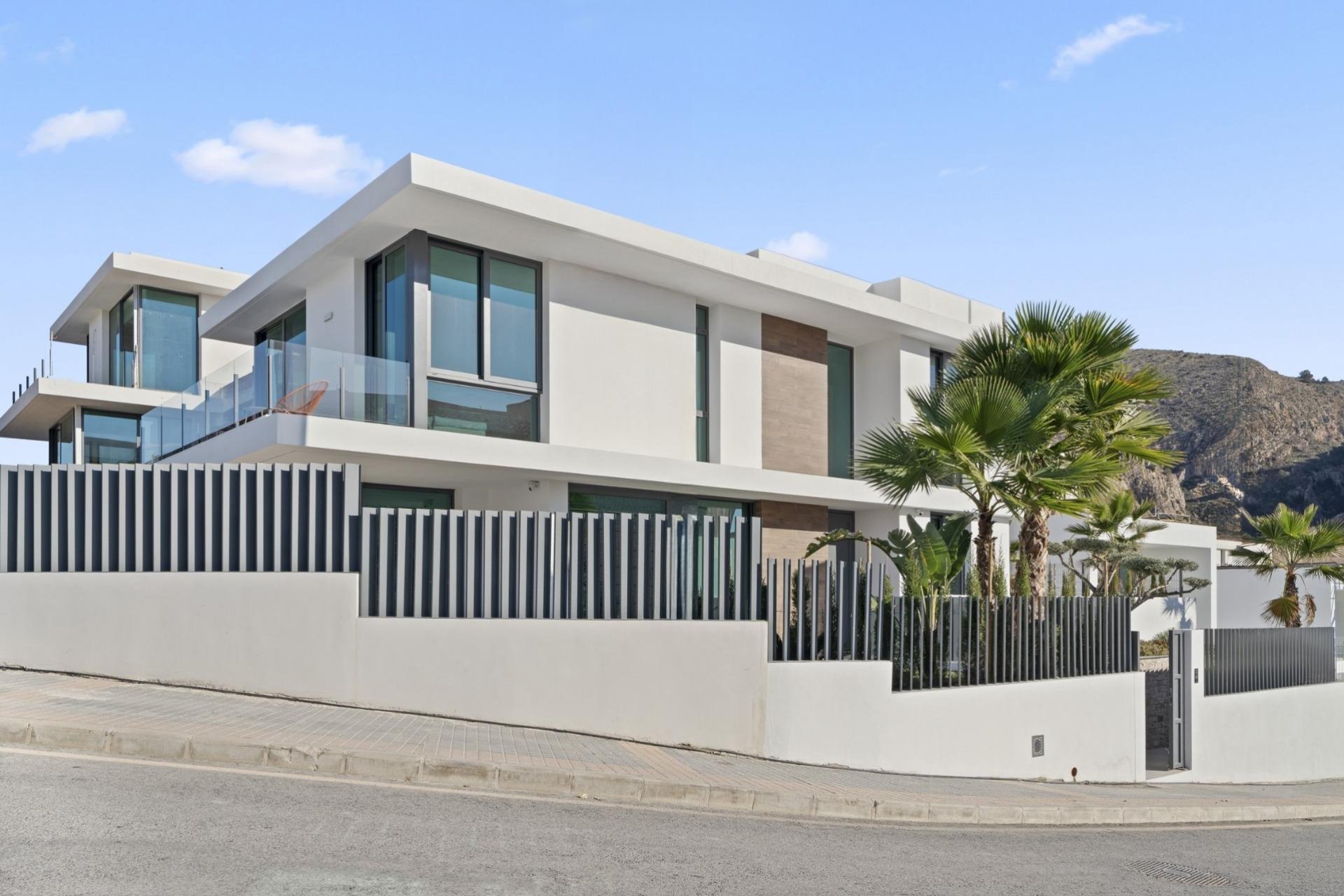 Rynek Pierwotny - Villa -
Benidorm - Rincón de Loix