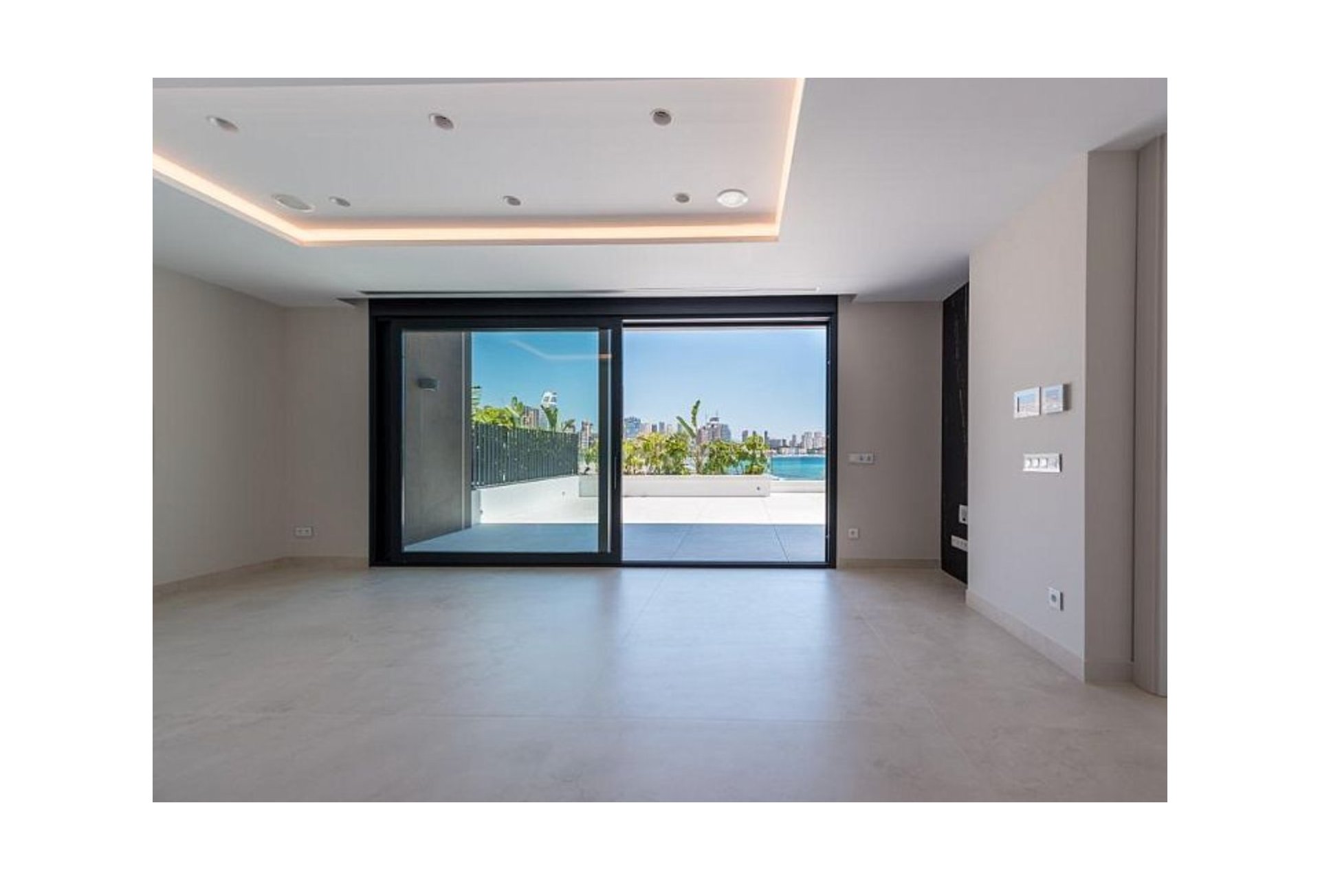 Rynek Pierwotny - Villa -
Benidorm