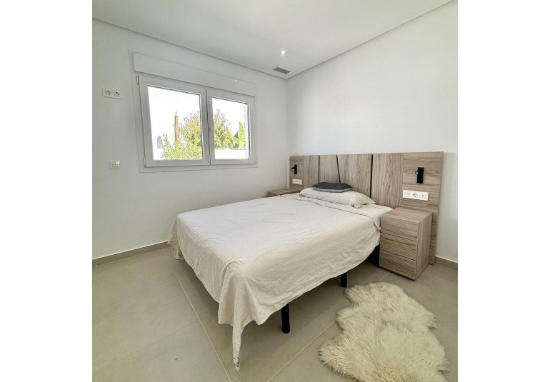 Rynek Pierwotny - Villa -
Benijofar - Pueblo