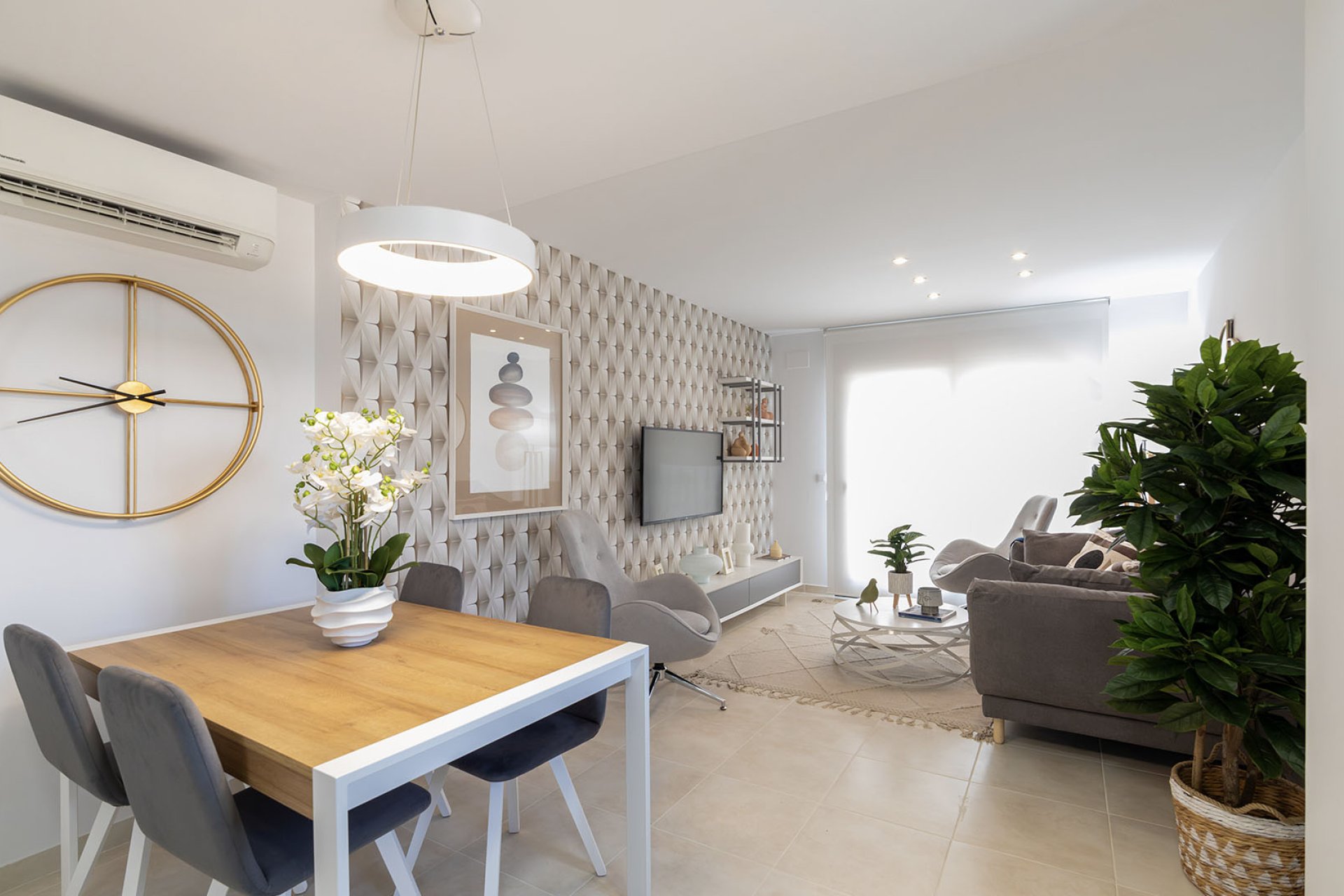 Rynek Pierwotny - Villa -
Busot - Spain