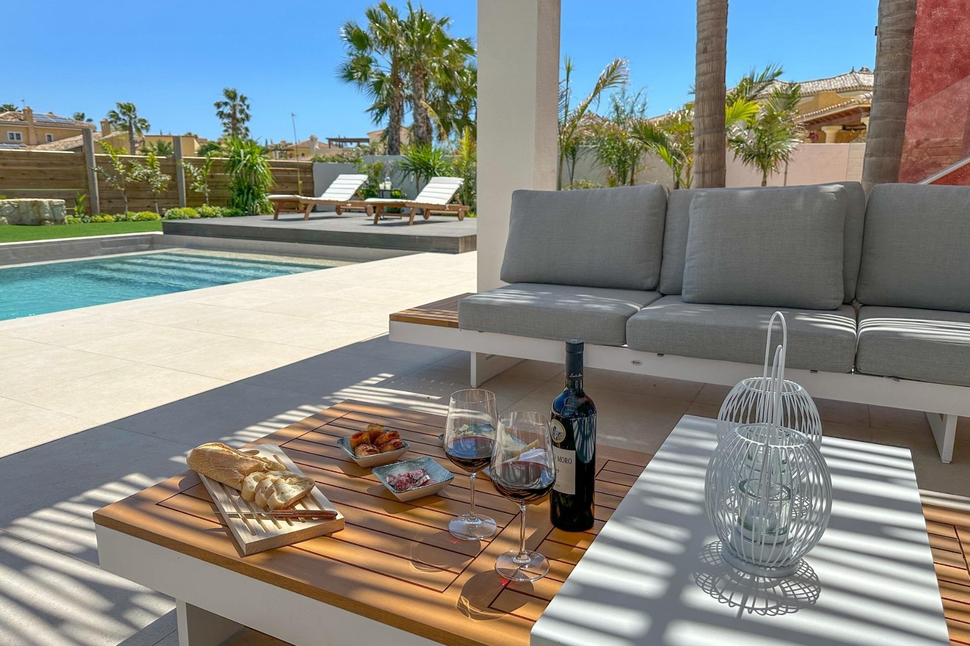 Rynek Pierwotny - Villa -
Cuevas Del Almanzora - Desert Springs Golf Club