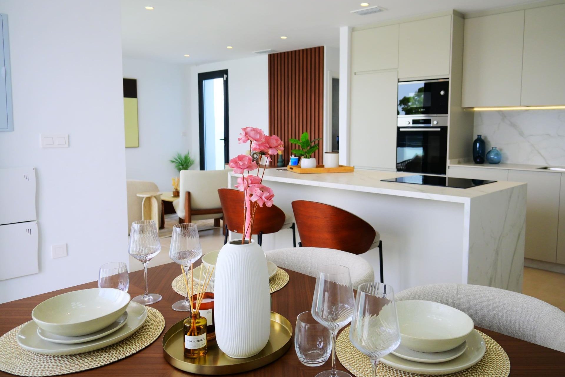 Rynek Pierwotny - Villa -
Dolores - polideportivo