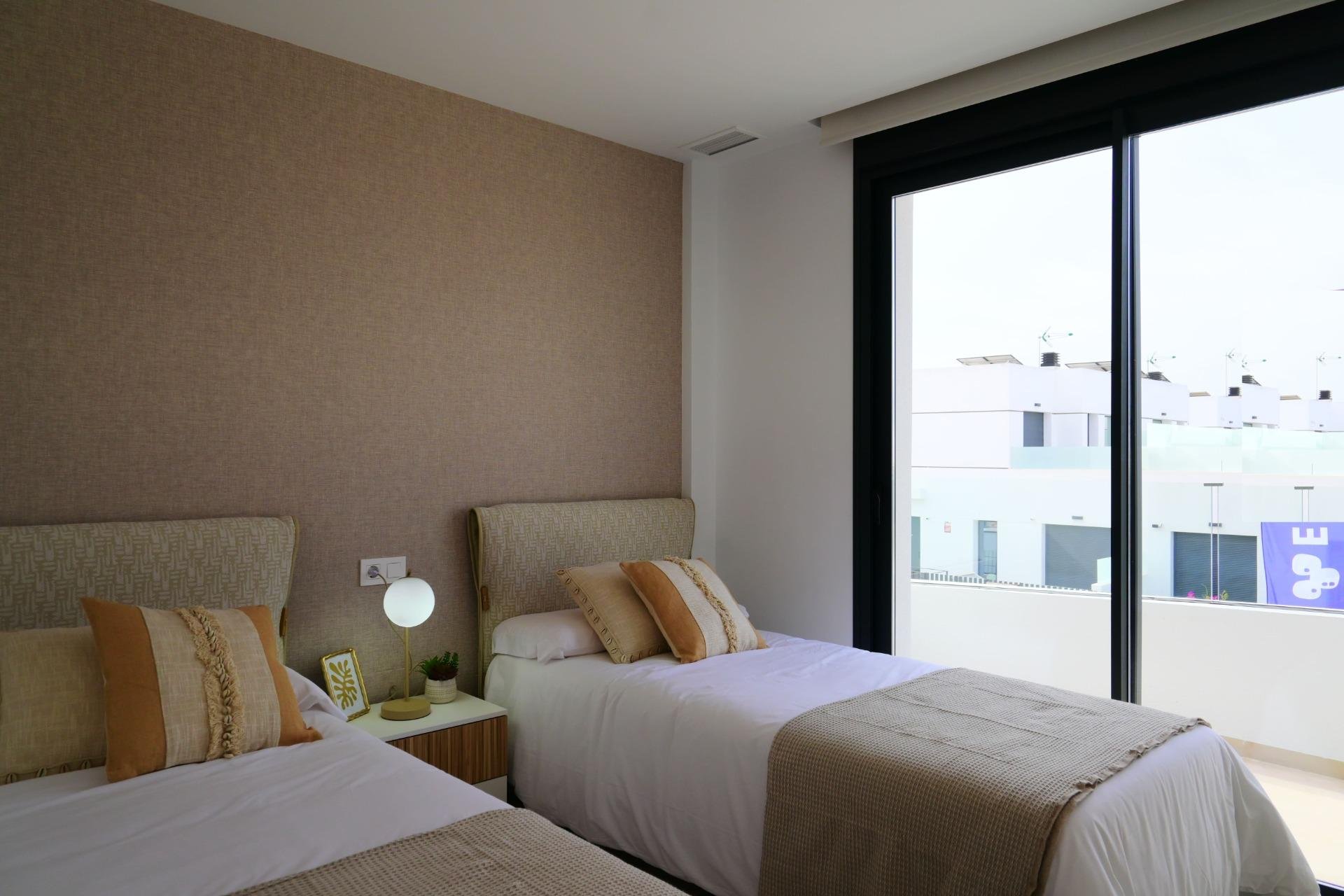 Rynek Pierwotny - Villa -
Dolores - polideportivo