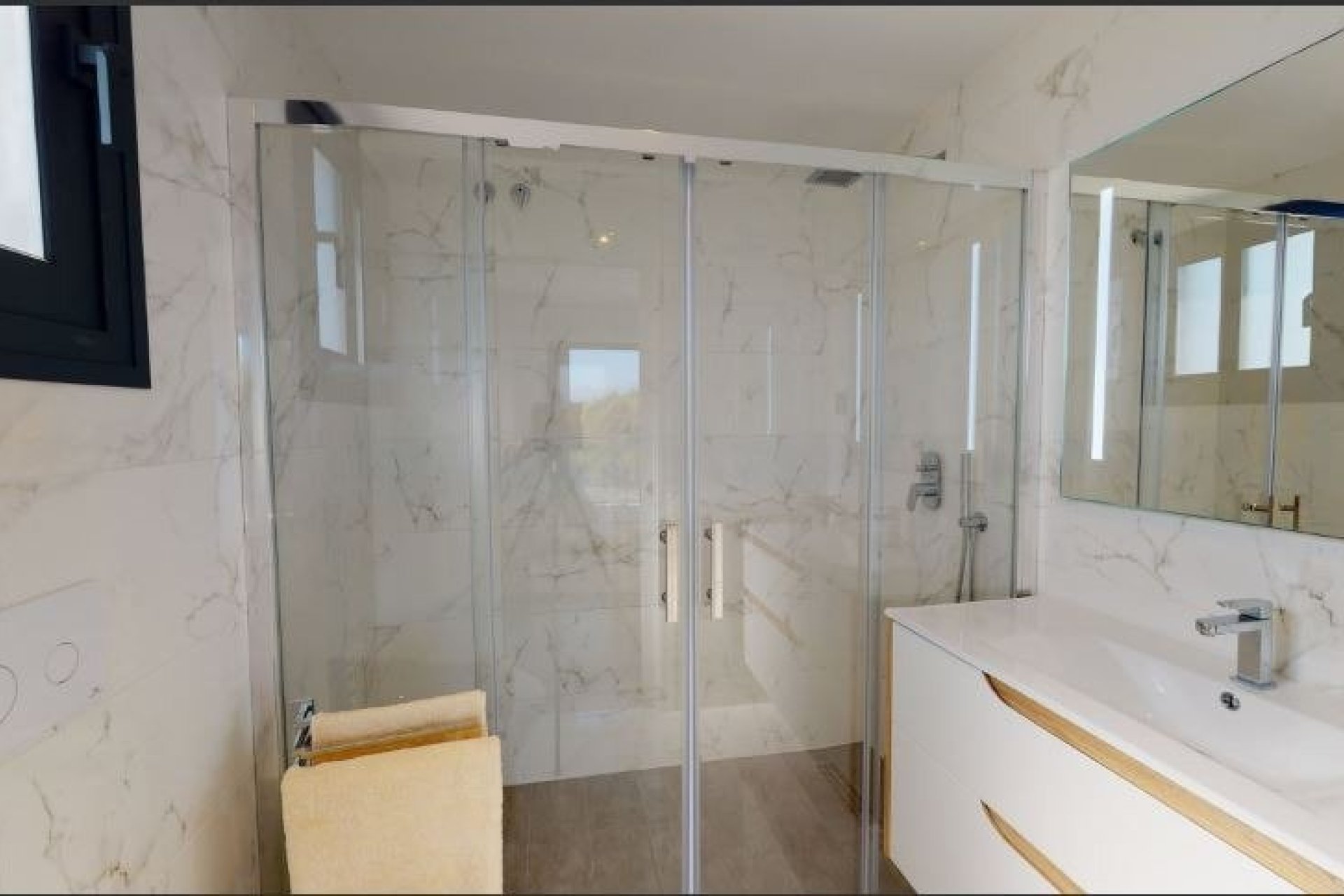 Rynek Pierwotny - Villa -
La Nucía - Urb. Don Mar