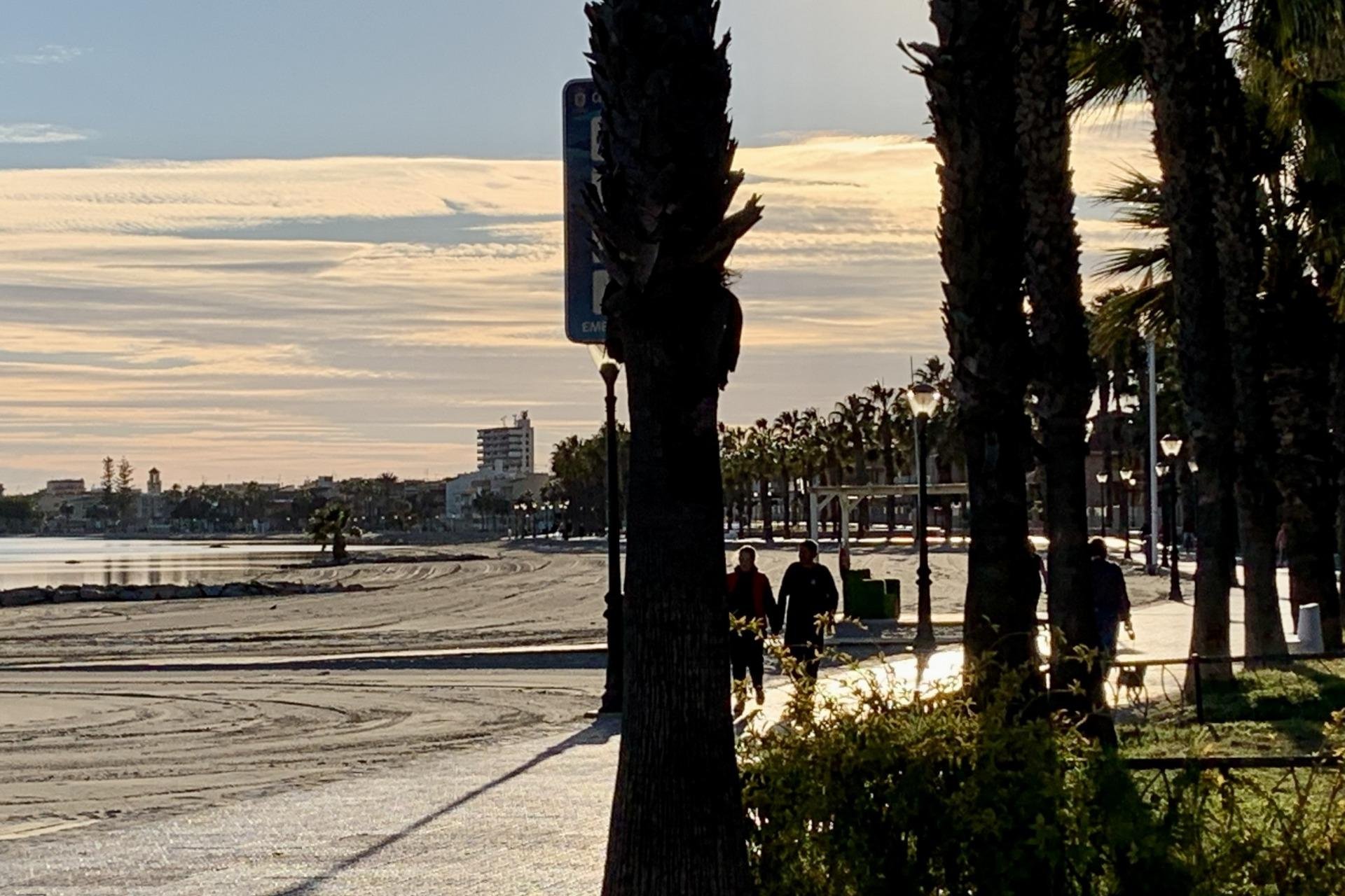 Rynek Pierwotny - Villa -
Los Alcázares - Playa la Atascadera