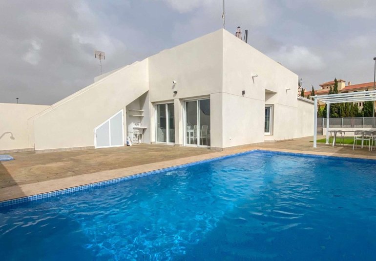 Rynek Pierwotny - Villa -
Los Alcázares - Serena Golf