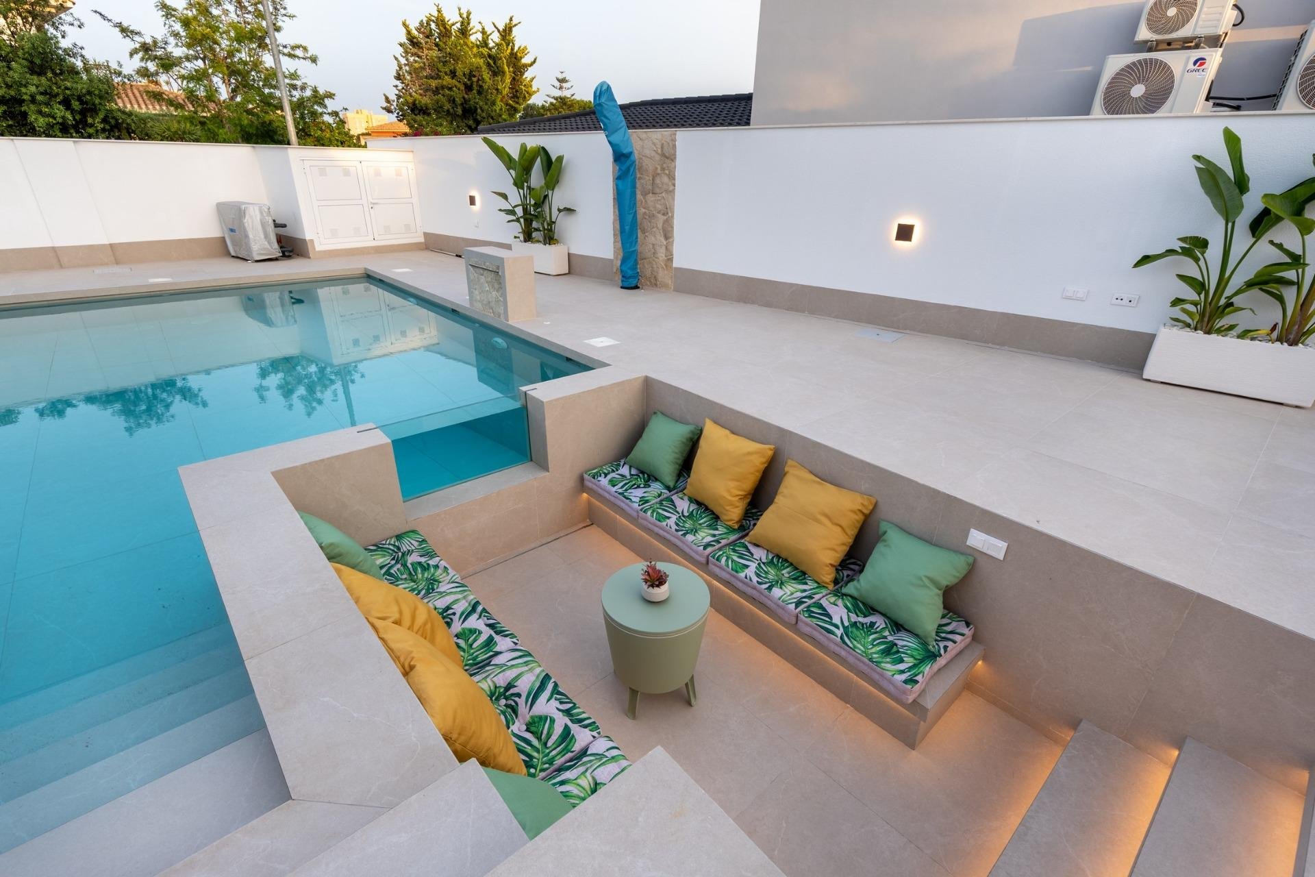 Rynek Pierwotny - Villa -
Orihuela Costa - Campoamor
