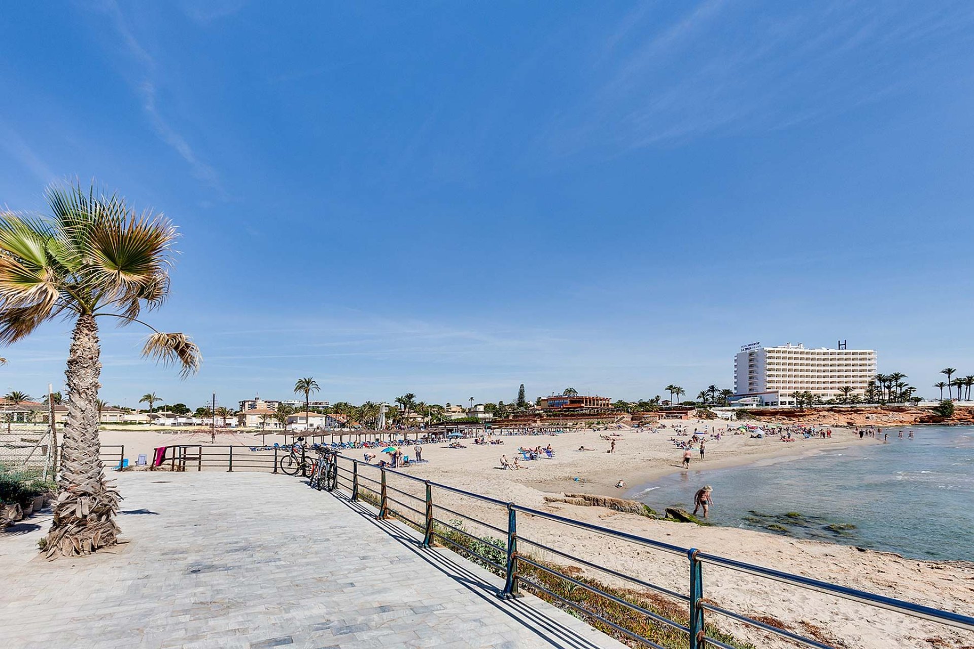 Rynek Pierwotny - Villa -
Orihuela Costa - La Zenia