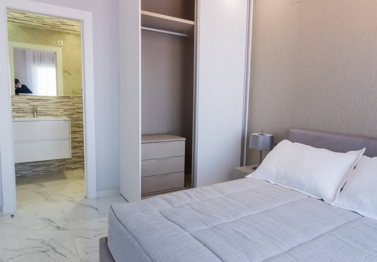 Rynek Pierwotny - Villa -
Orihuela Costa - PAU 8