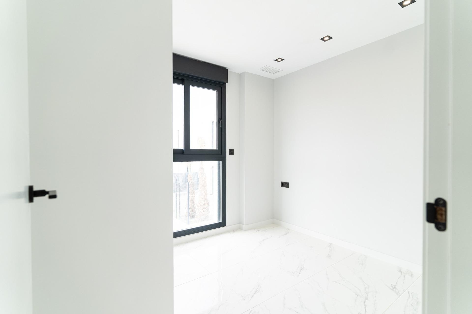 Rynek Pierwotny - Villa -
Orihuela Costa - Punta Prima