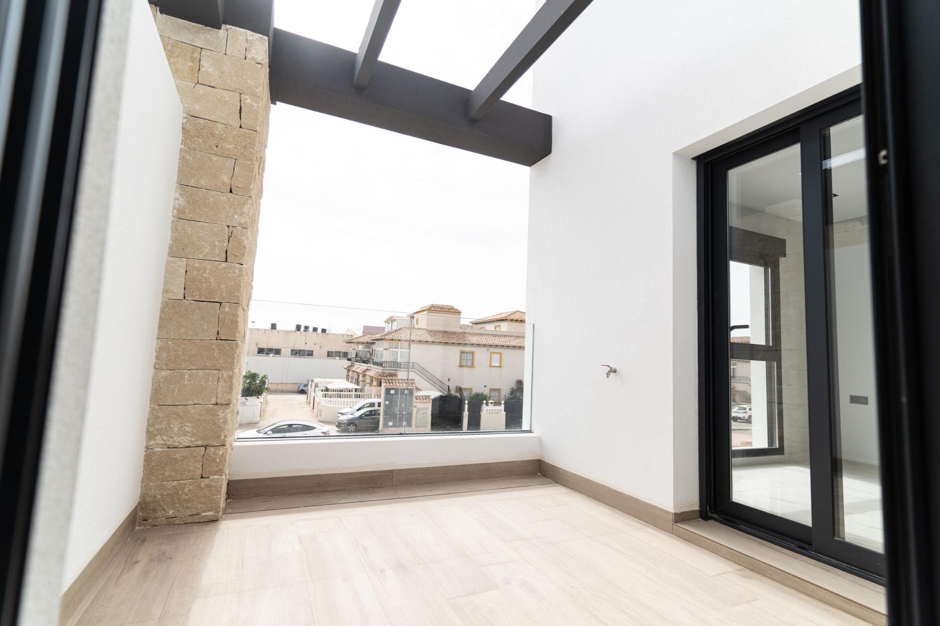 Rynek Pierwotny - Villa -
Orihuela Costa - Punta Prima