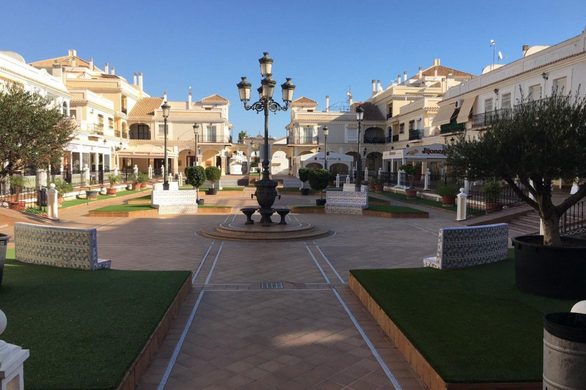 Rynek Pierwotny - Villa -
Pilar de la Horadada - Las Higuericas
