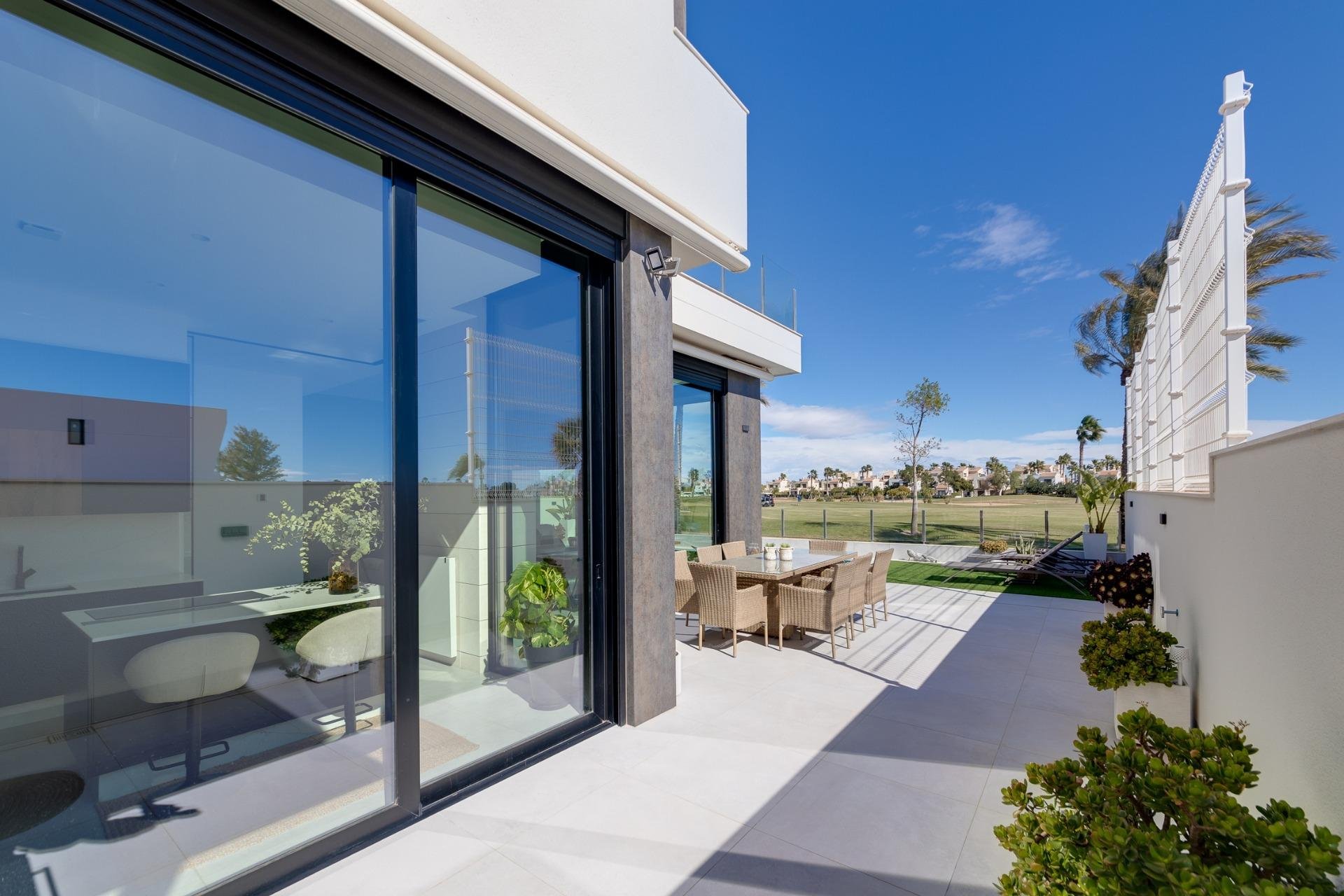 Rynek Pierwotny - Villa -
Pilar de la Horadada - Roda Golf