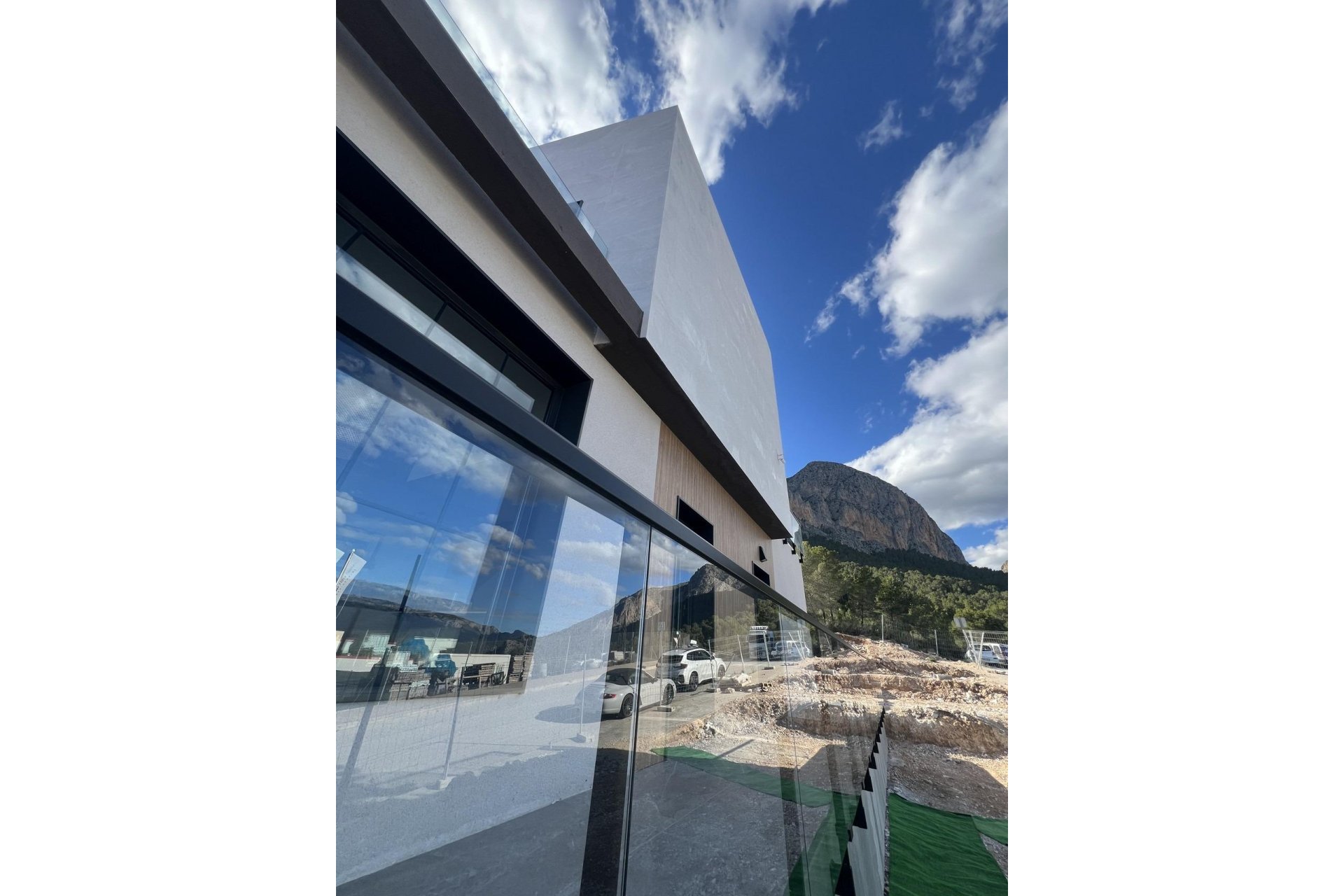 Rynek Pierwotny - Villa -
Polop - PAU1