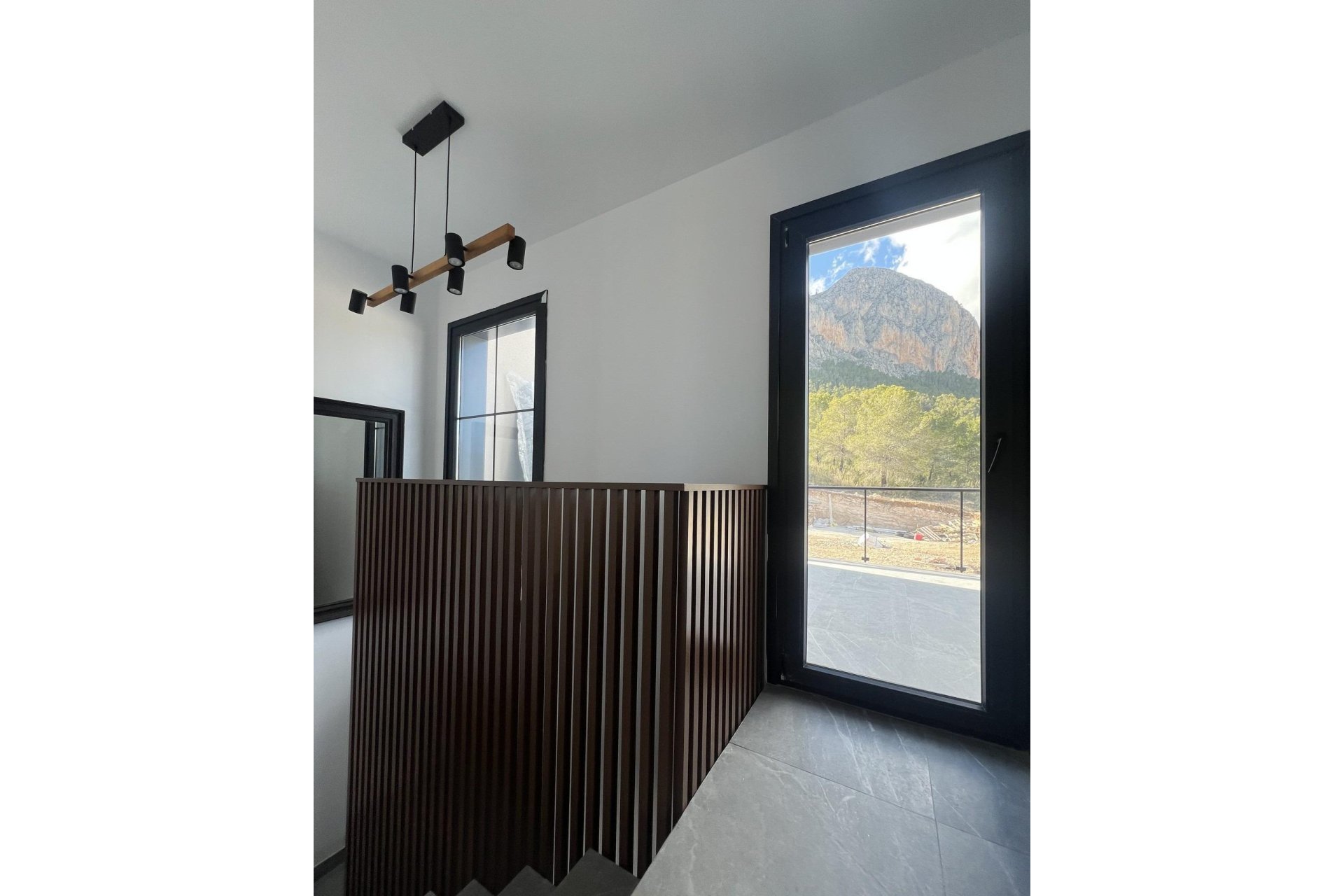 Rynek Pierwotny - Villa -
Polop - PAU1