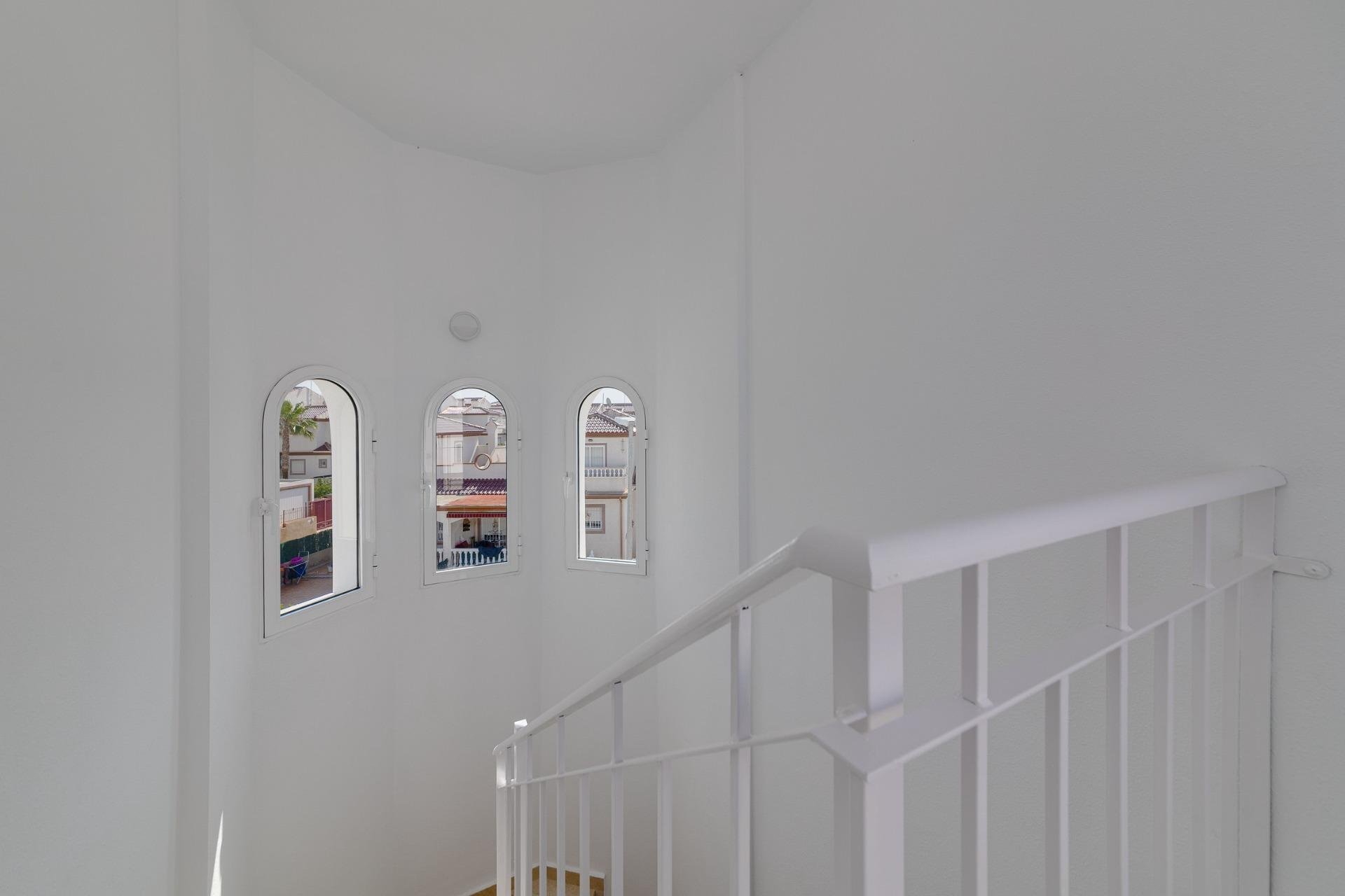 Rynek Pierwotny - Villa -
San Fulgencio - El Oasis