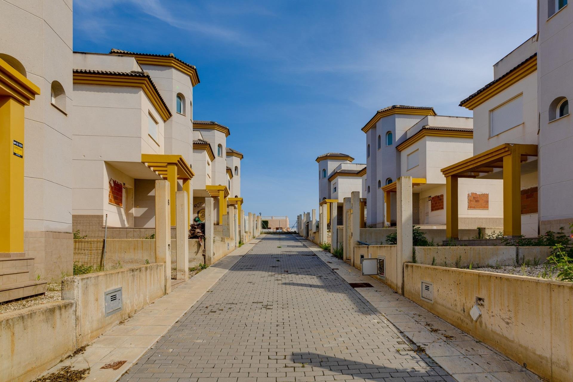 Rynek Pierwotny - Villa -
San Fulgencio - El Oasis