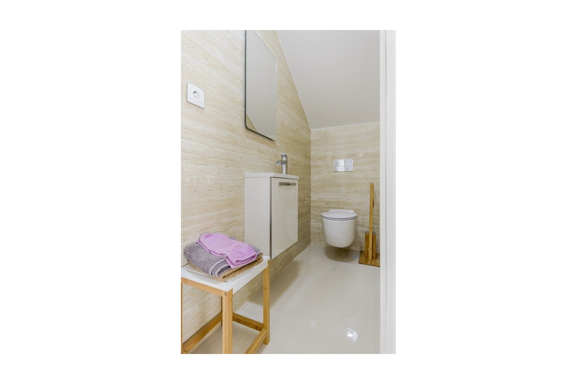 Rynek Pierwotny - Villa -
San Miguel - Cerro del Sol