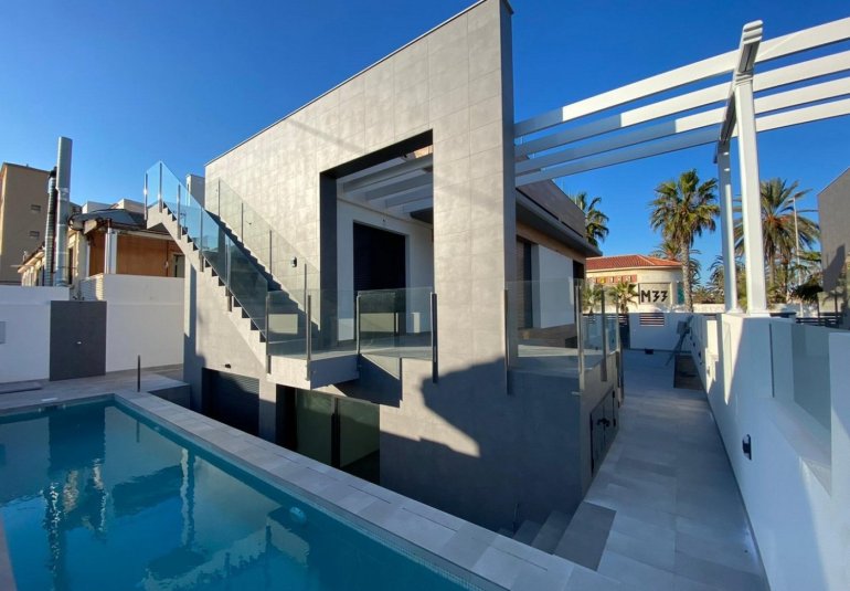Rynek Pierwotny - Villa -
Torrevieja - La Mata