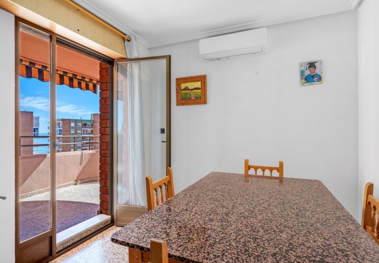 Rynek Wtórny - Apartament -
Arenales del Sol - Segunda linea playa